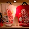 福屋広島駅前店で「沖縄の物産と観光展」開催中！「カープTシャツ」や「カープぞうり」も販売